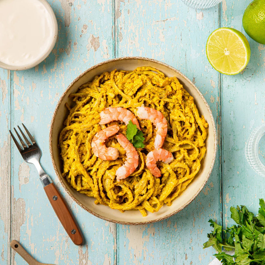 Linguine de sorgho aux crevettes sauce curry & coco